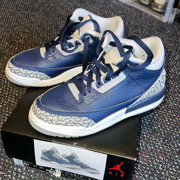 Georgetown Jordan 3’s - Picture 1 of 4